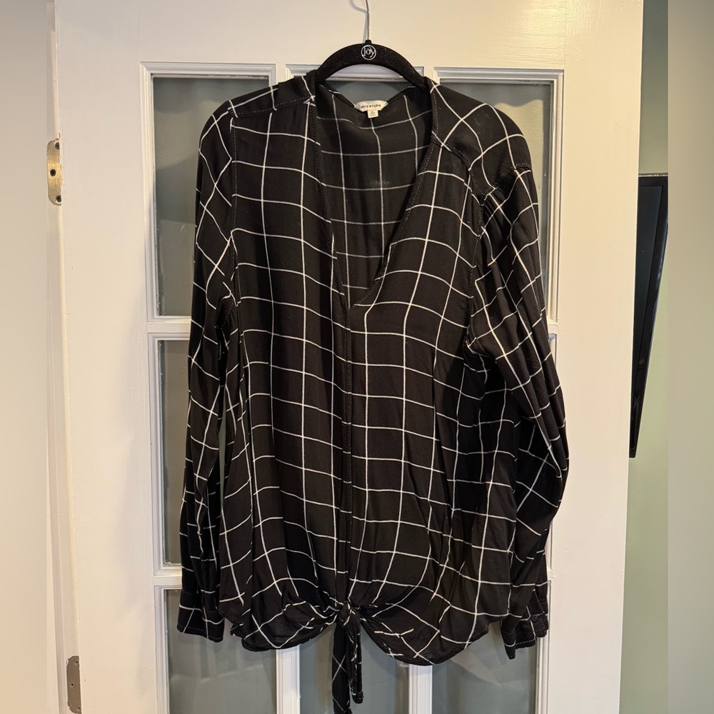 Max Studio windowpane patterned black and white blouse XL